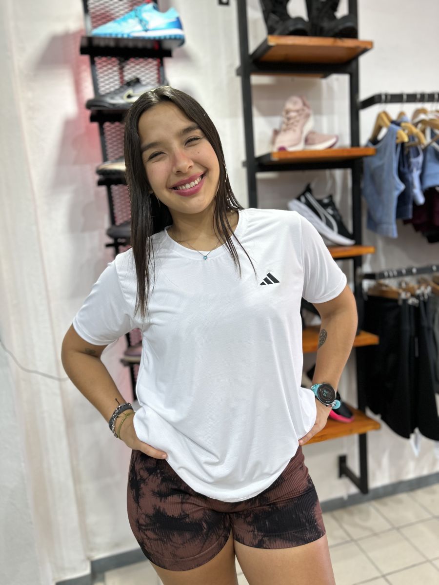 Remera deportiva mujer 